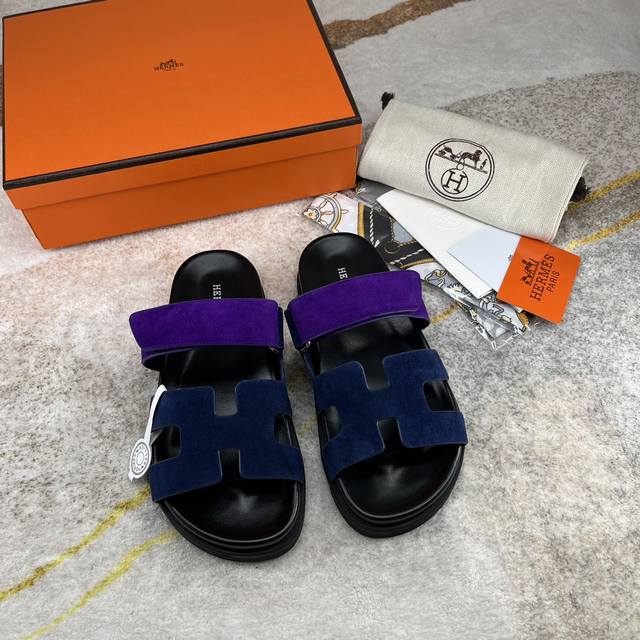 出厂价：女款 男款10 品牌：Hermes 鹿茸 编号：H8018- 199 颜色：新色系 码数:35一40 38-45 鞋面材质：进口小牛皮 大底材质：Tpu